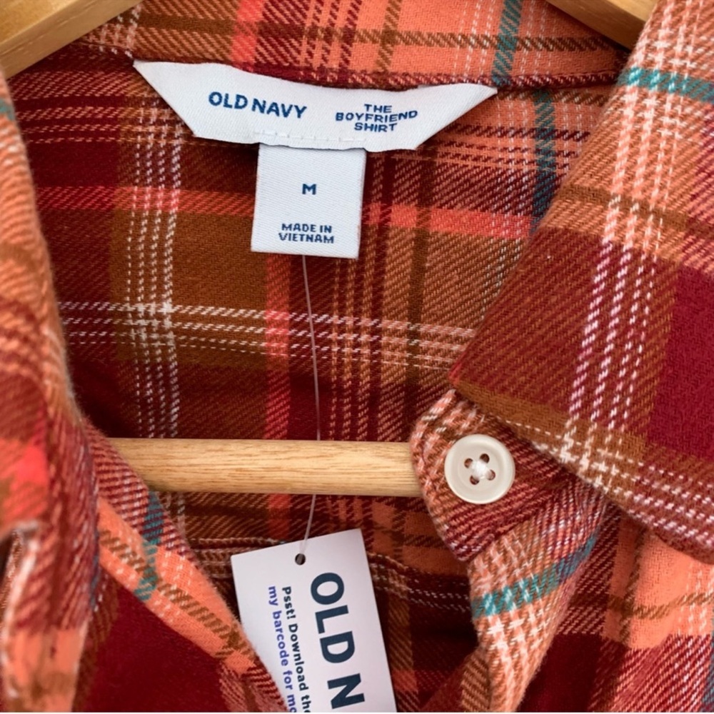 Old Navy NWT Red and Orange Plaid Boyfriend Flannel Button Down